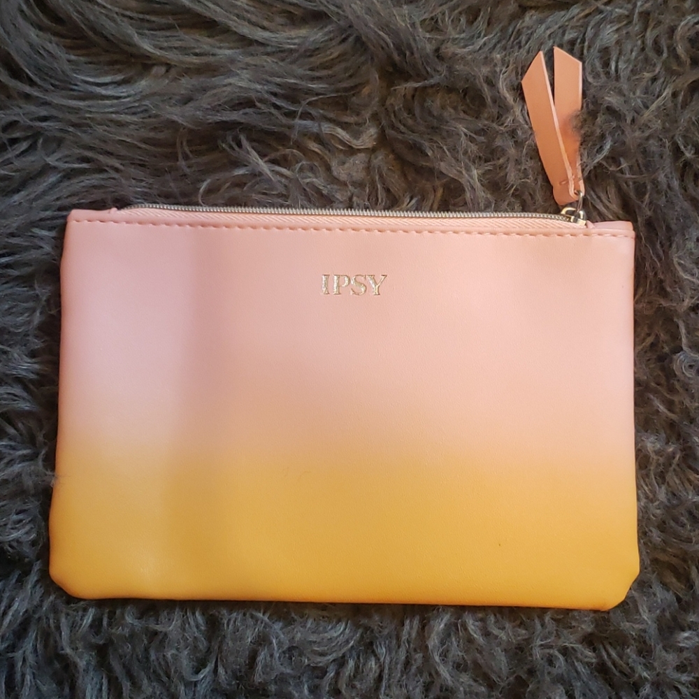 Makeup bag